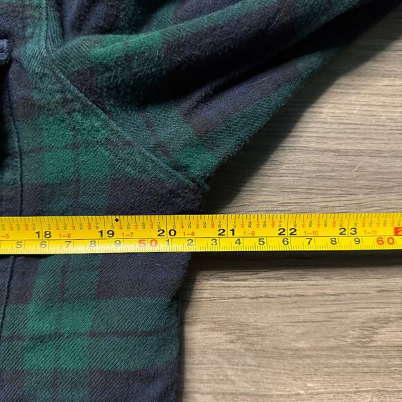 L.L. Bean Men's Fleece-Lined Flannel Shirt - Navy/Green - Picture 4 of 6